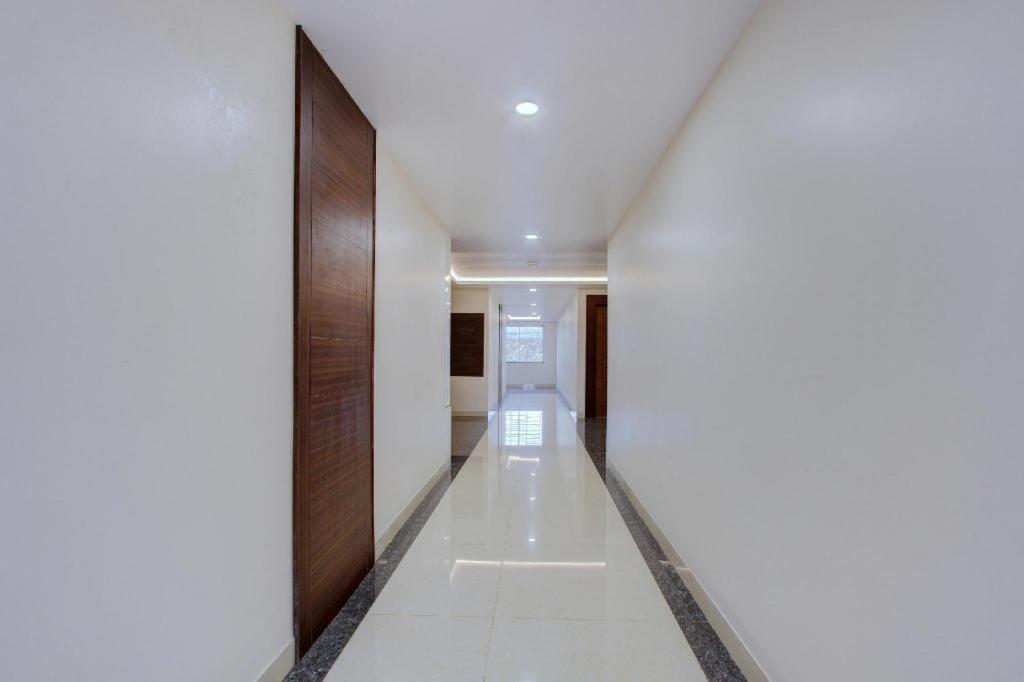 Hotel Ambika International Byndoor Bainduru エクステリア 写真