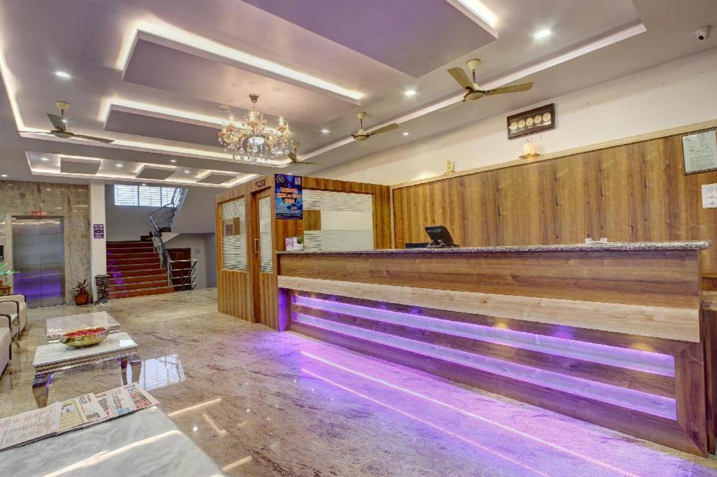 Hotel Ambika International Byndoor Bainduru エクステリア 写真