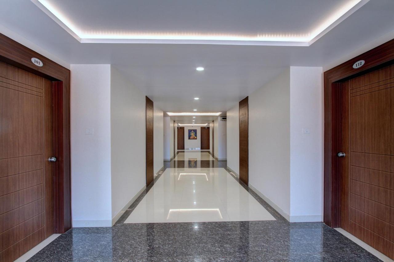 Hotel Ambika International Byndoor Bainduru エクステリア 写真